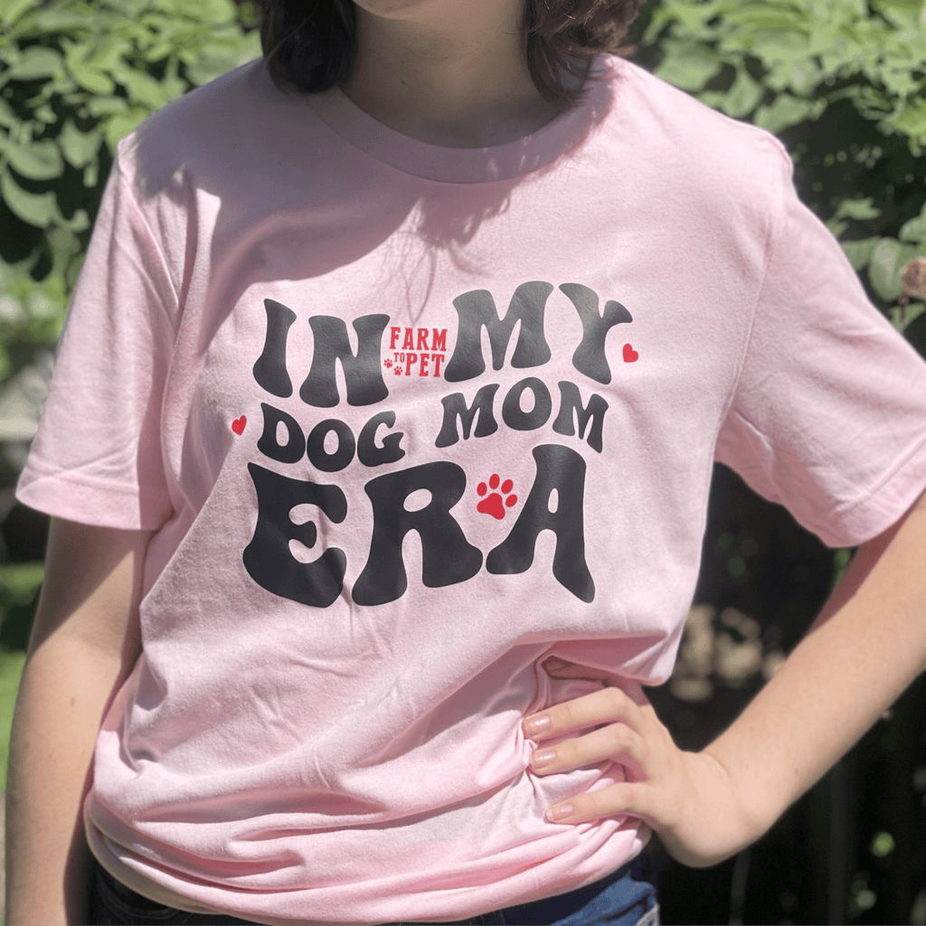 "Dog Mom Era" T-shirt | Paw-fect Gift for Dog Moms
