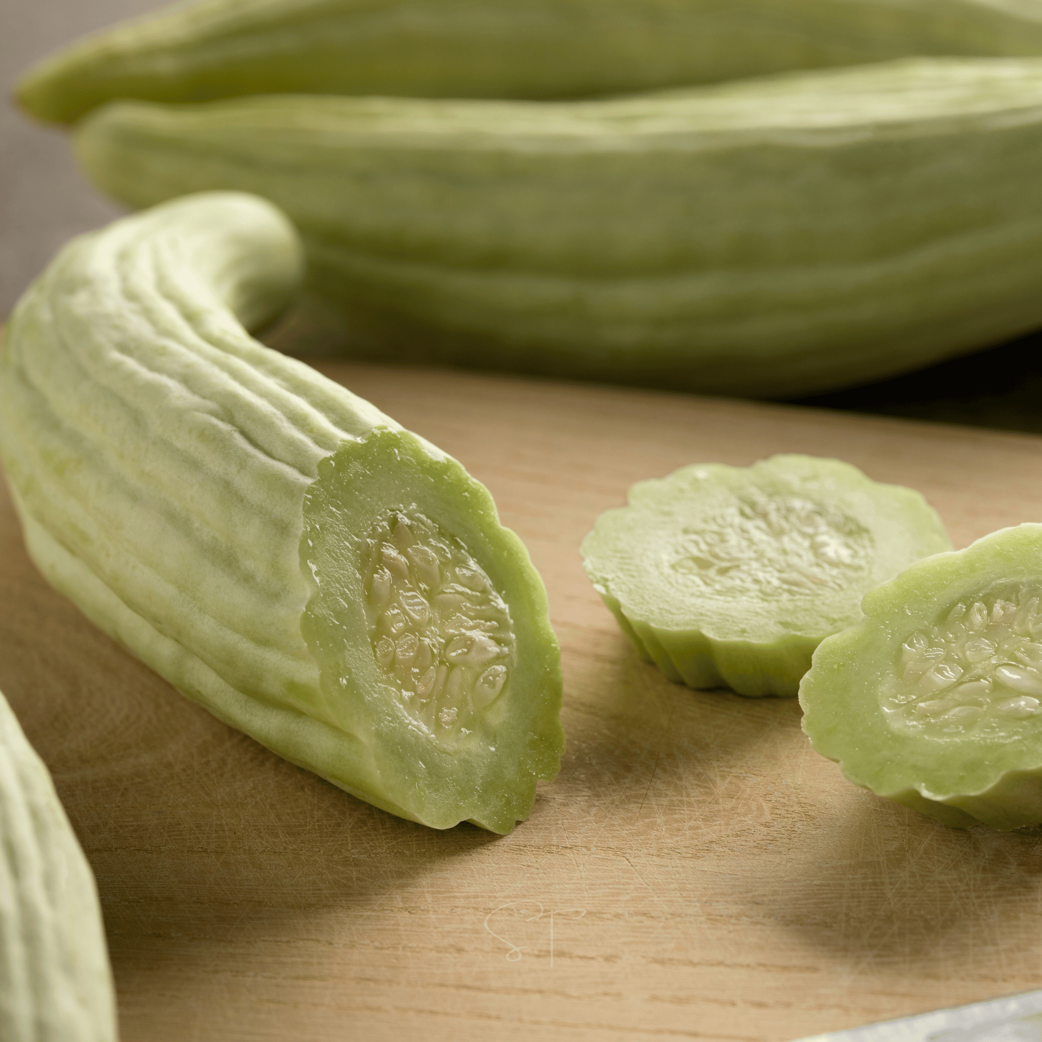 Armenian Yard-Long Cucumber – 30 Seeds