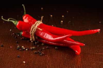 Organic Heirloom Cayenne Long Slim Pepper Seeds